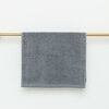 Махровое полотенце люкс 30*50 см, цвет - серый, пл. 450 гр. - изображение