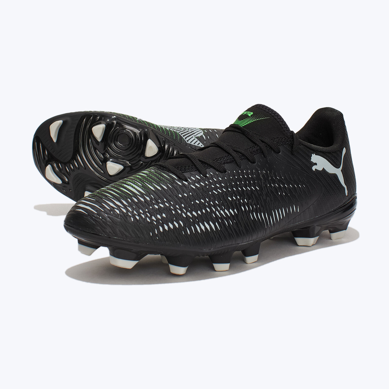 Бутсы PUMA, размер 10 UK, черный