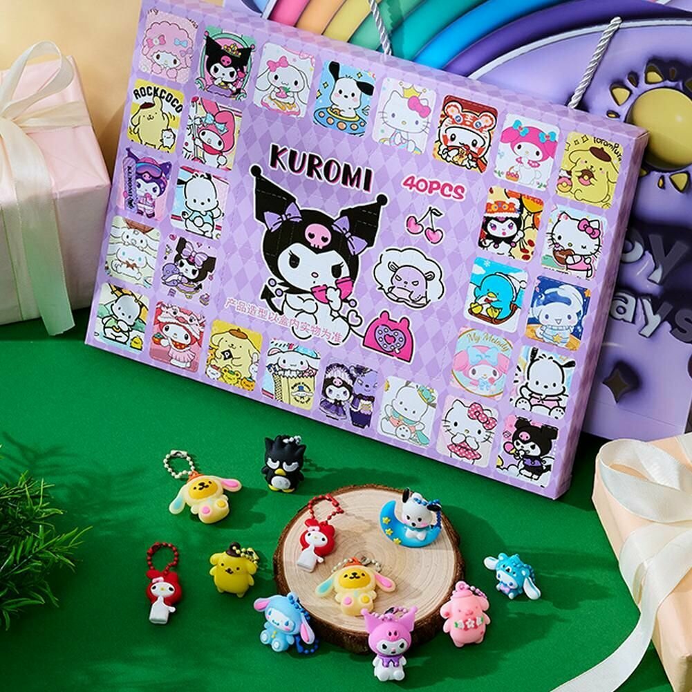 Кукольный адвент-календарь с праздничным отсчетом дней 40 мини-кукол и брелоков в коробке подарок для детей на Новый год и День защиты детей