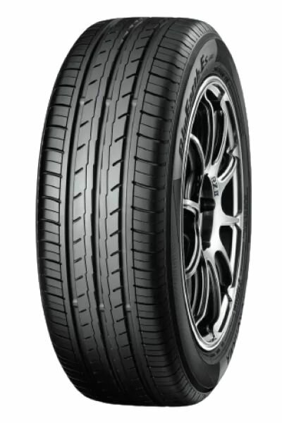 Летняя шина Yokohama BluEarth-Es32 195/65 R15 91V, для легковых авто — фото 1