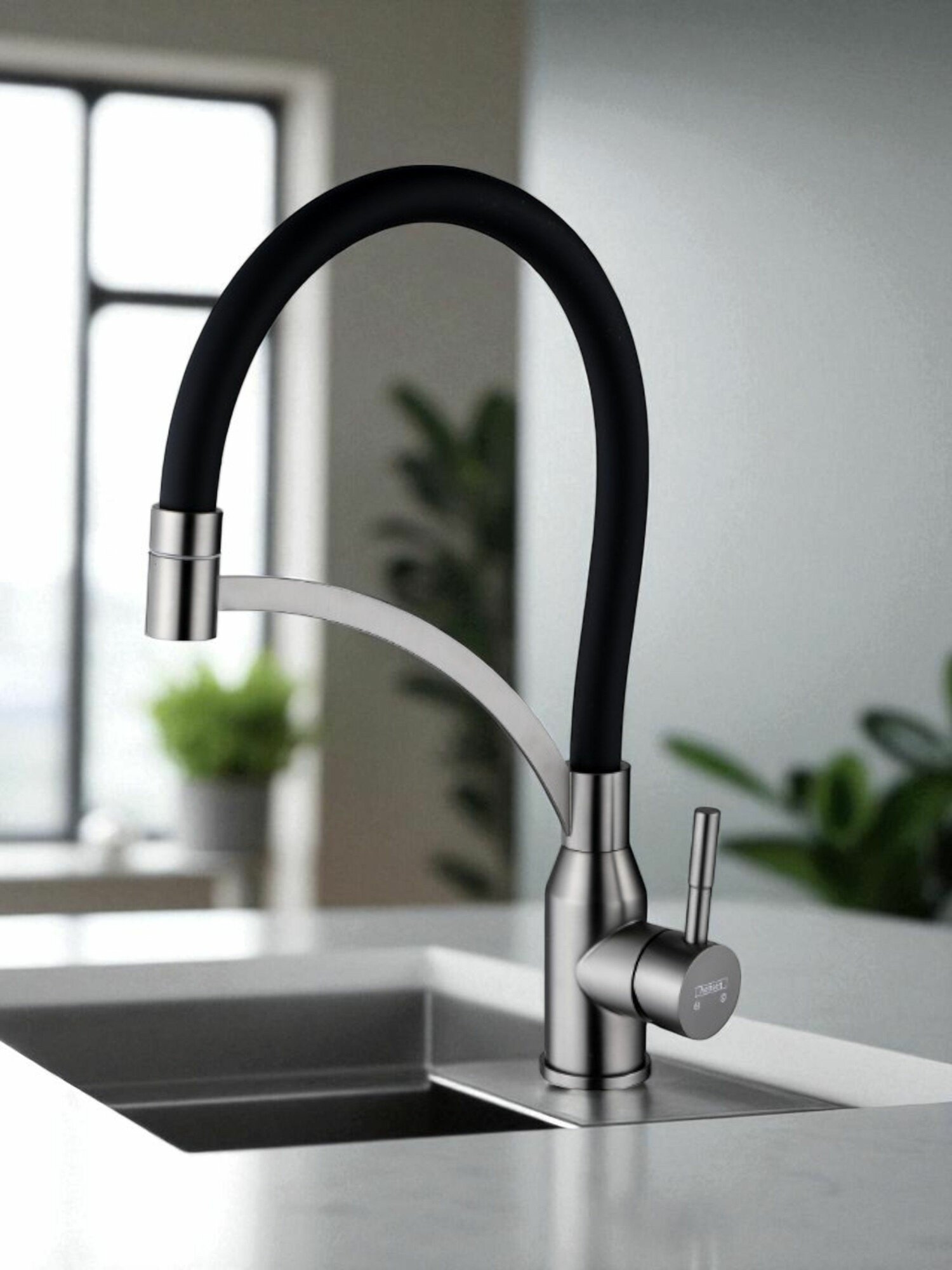 Смеситель для кухни HN56043-PC