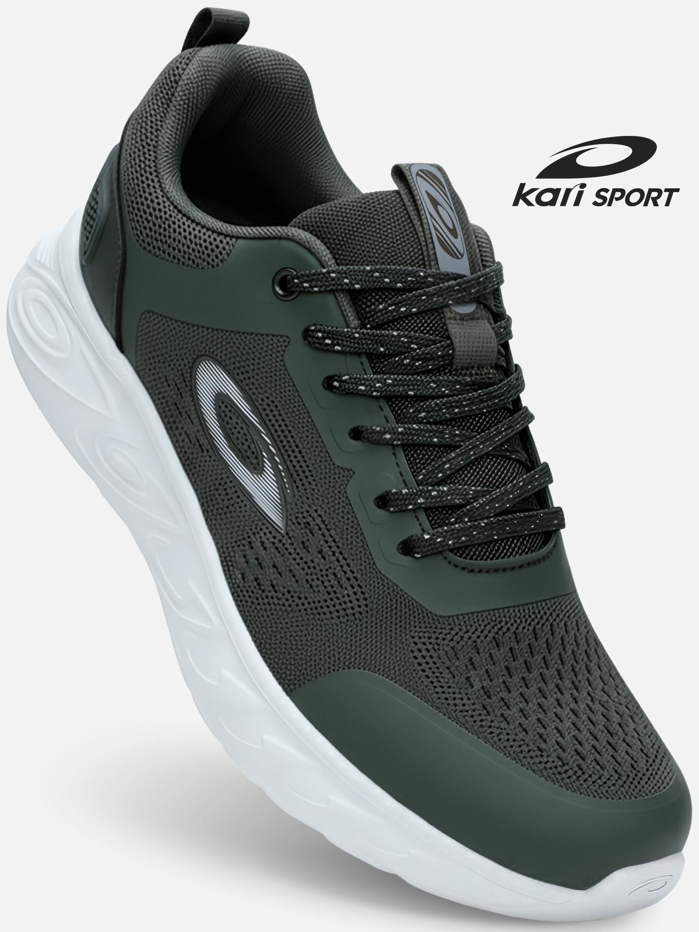 Кроссовки kari