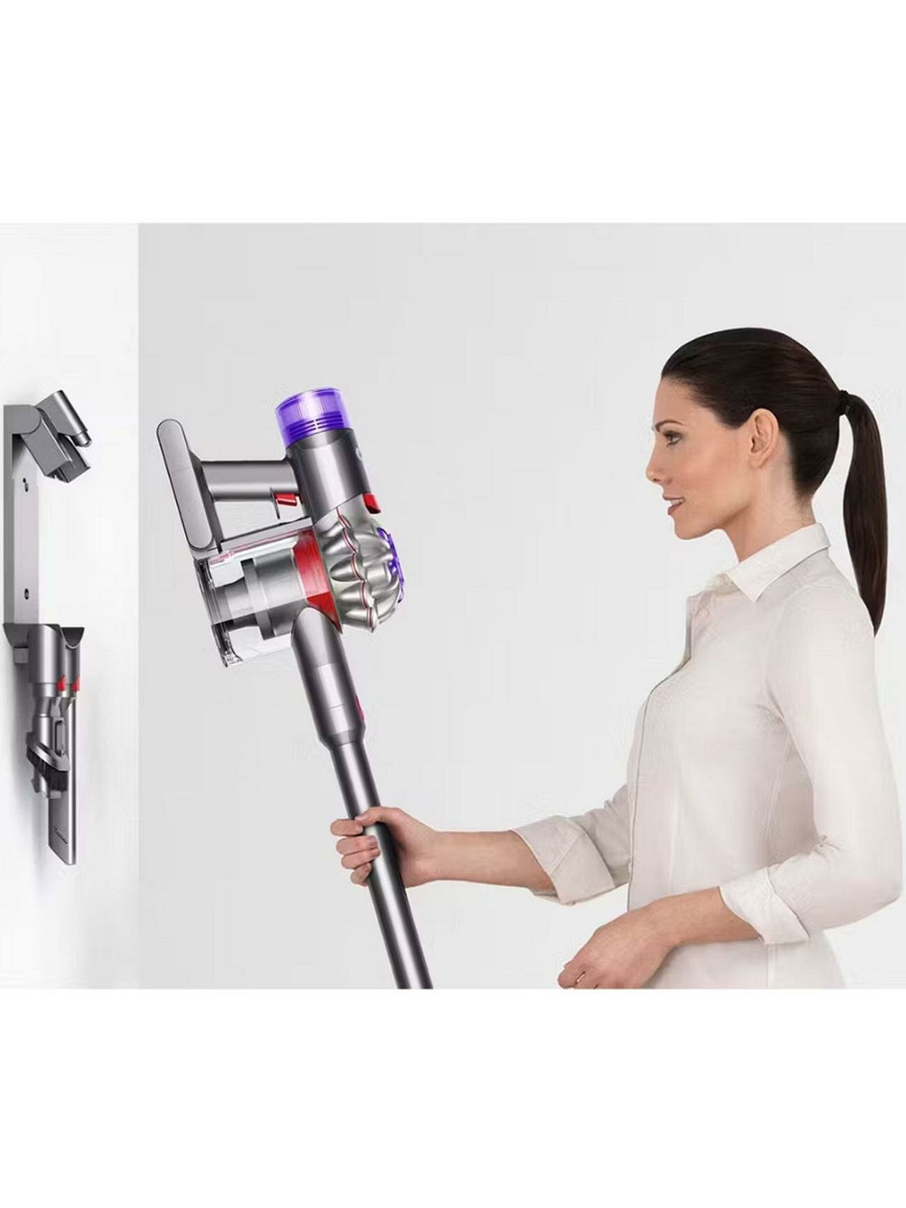 Пылесос ручной (handstick) Dyson V8 Advanced Silver Nickel — фото 1