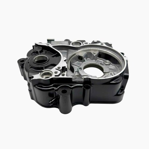 Картер двигателя левый на мотоцикл 4Т YX125 (без электростартера)