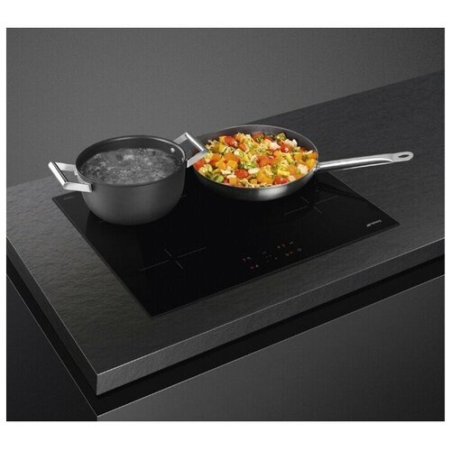 Электрическая варочная панель Smeg SE264TD1 3099000₽