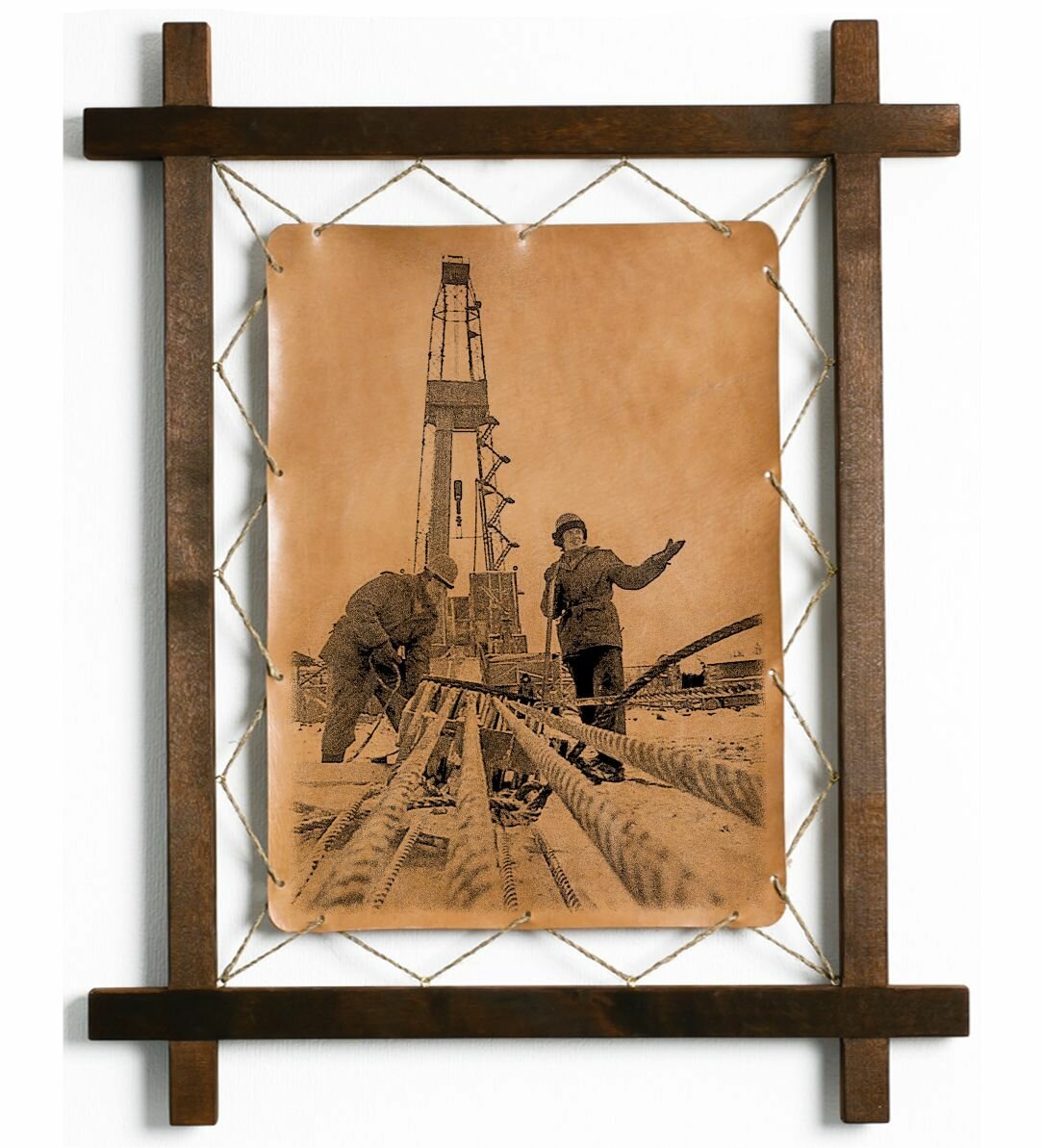 Картина "Нефть", интерьерная для украшения и декора на стену, в деревянной раме, подарок, натуральная кожа, BoomGift