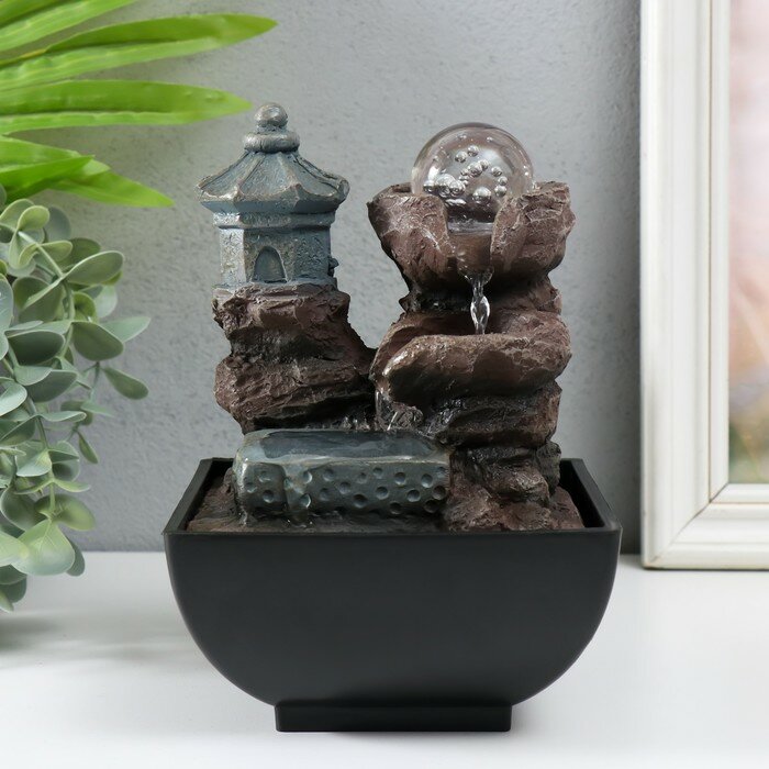фото Фонтан настольный от сети, подсветка "Китайский дом на скале" 18,5х13х13 см