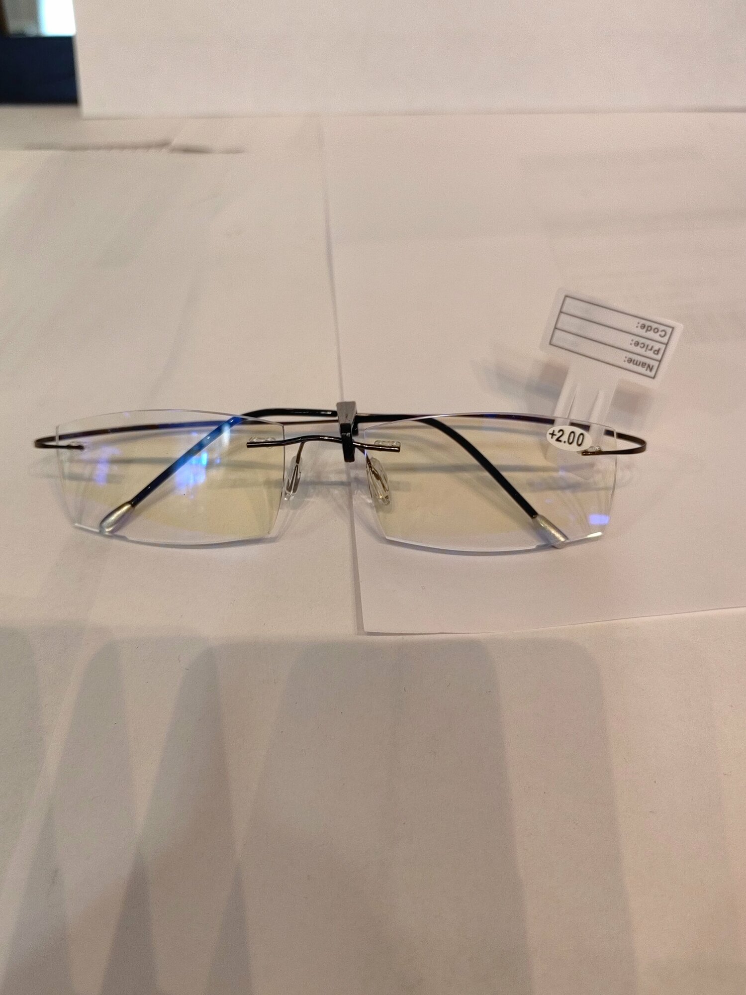Безободковые офисные очки +2