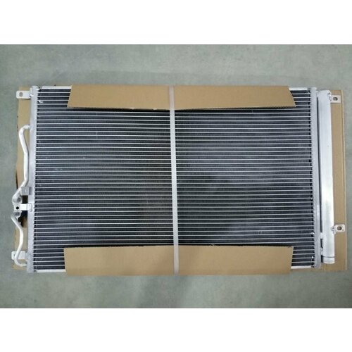 Радиатор кондиционера Haval F7 20 16V 7AMT внедорожник 4X4 8105100XKQ00A 10400₽