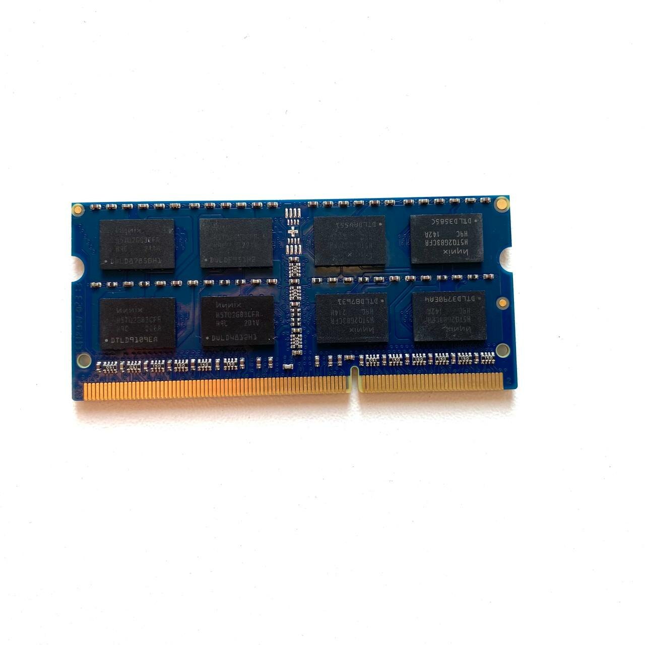 Оперативная память SK Hynix DDR3 4GB 1333МГц PC3-10600S 1.5v SODIMM для ноутбука