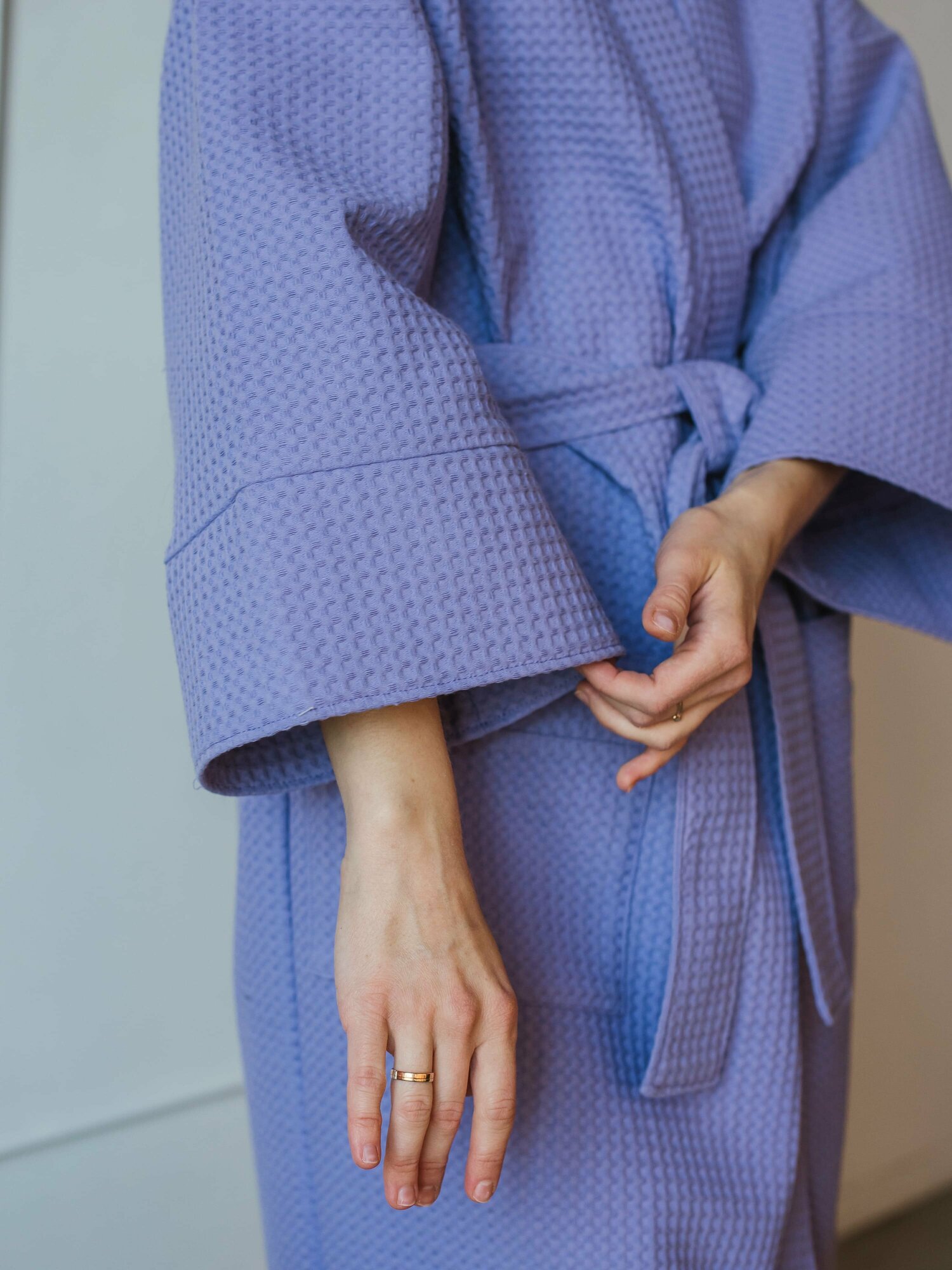 Халат ZUKI удлиненный, укороченный рукав, пояс, карманы, банный, размер M, фиолетовый - фотография № 9