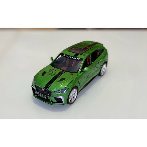 Металлическая машинка Ягуар JAGUAR F-PACE TROPHY, масштаб 1:24, длина 20 см.