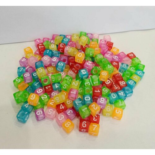 Бусины акриловые с цифрами 7мм,200 шт.