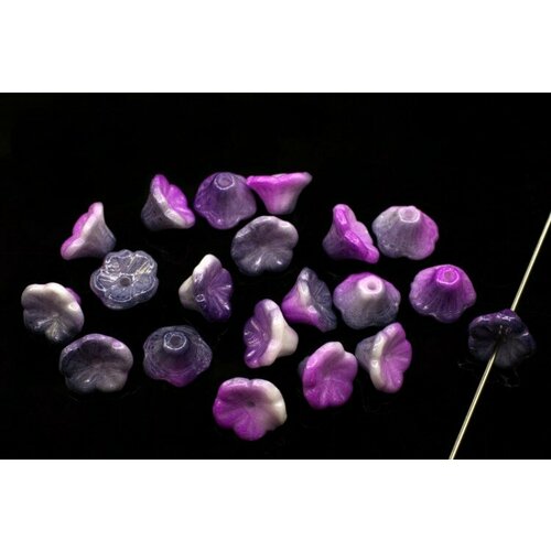 Бусина Flower 7х5мм, отверстие 0,8мм, цвет 03000/95501 White/Funky Purple, 733-070, 20шт