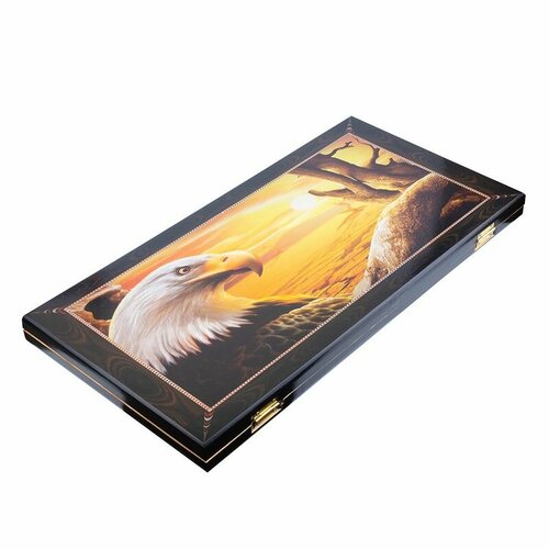 Небольшие нарды-шахматы с янтарными фигурами в деревянном ларце 