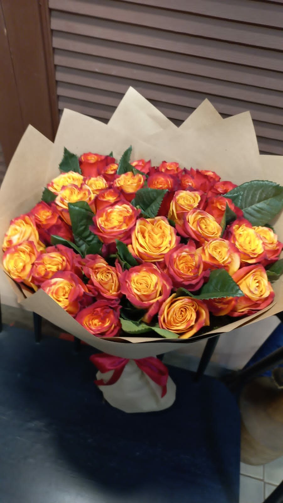 Букет из роз "Кабарет" Эквадор 80 см