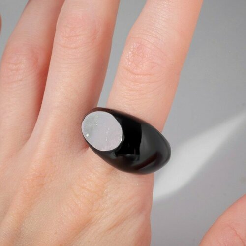 Кольцо Queen Fair, эмаль, черный кольцо queen fair акрил пластик безразмерное серебряный фиолетовый