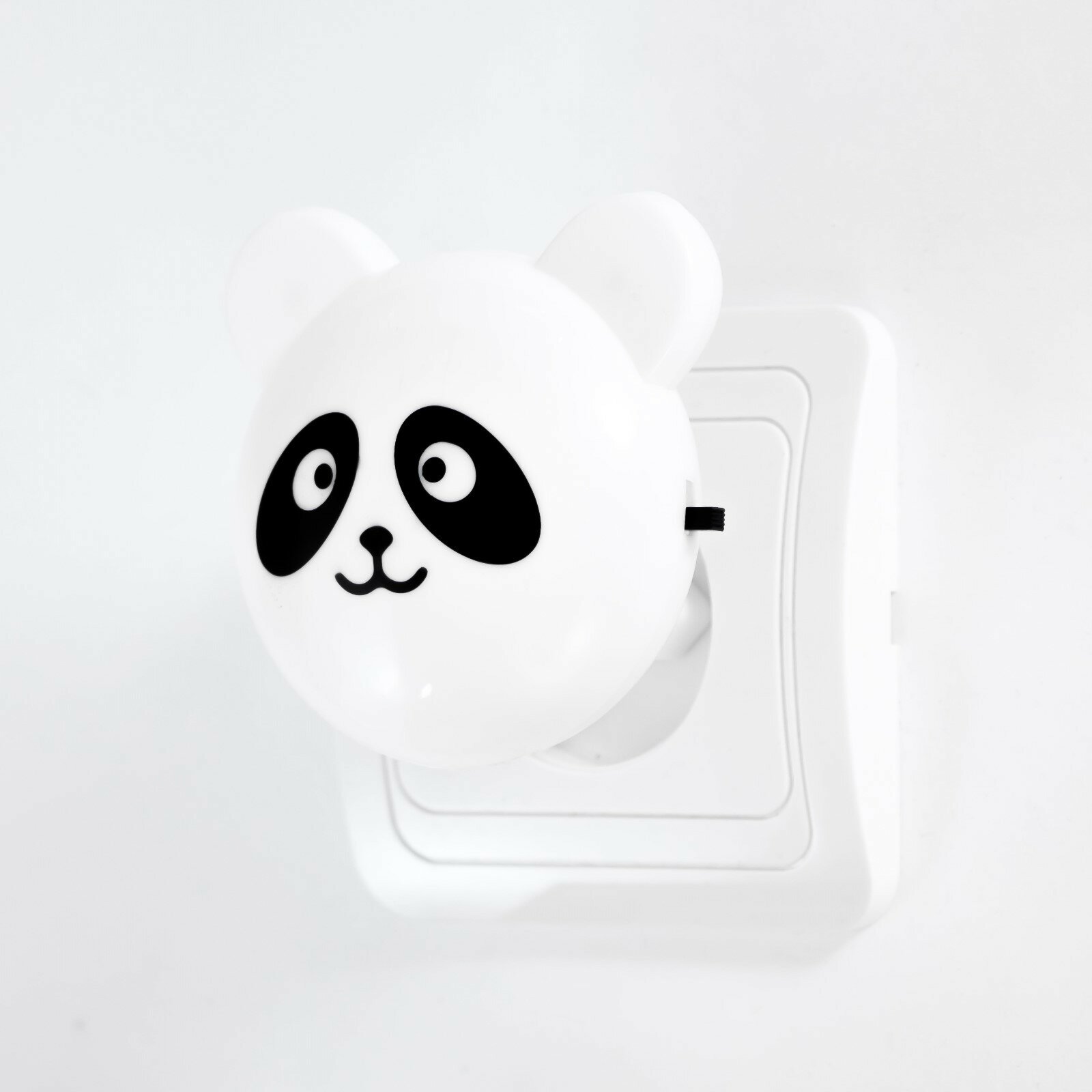 Ночник "Панда" с датчиком освещенности, 4_LED х 1 Вт, 9 см белый - фотография № 1