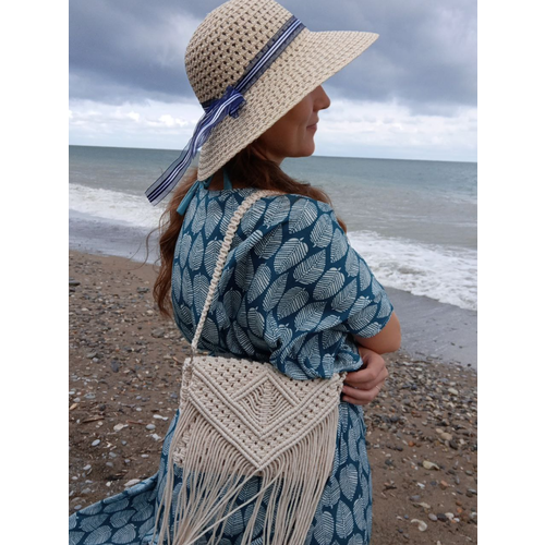 фото Сумка планшет makramaniya, фактура вязаная, бежевый