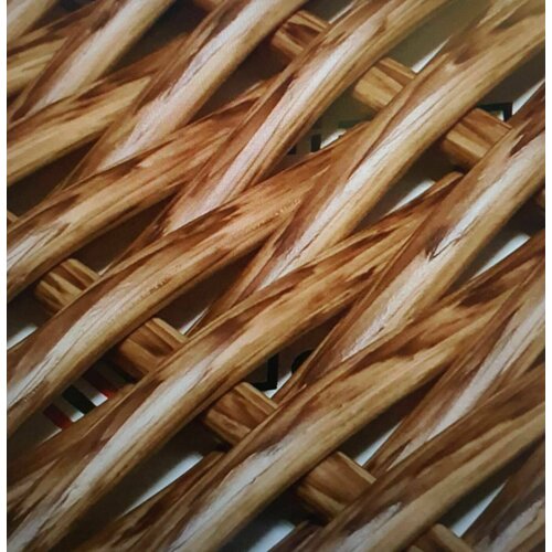 ЭкоРотанг Полутрубка Орех светлый 7 мм, искусственный ротанг.