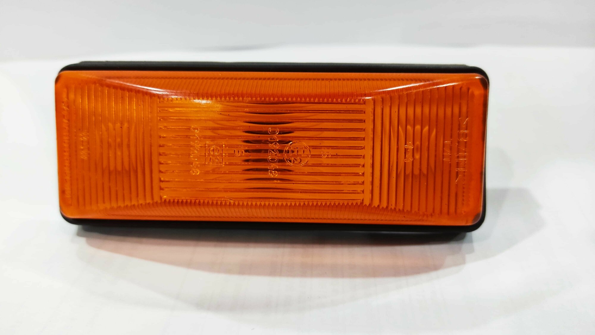 Повторитель указателя поворота ВАЗ 2106-2121 (оранжевый) - арт. 2121-3726087