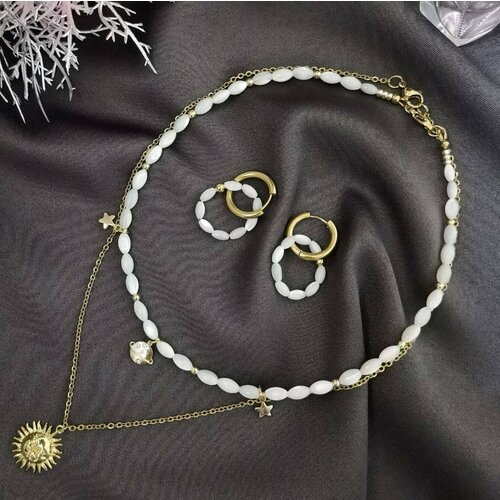 фото Комплект бижутерии: серьги, чокер, подвеска, перламутр, размер колье/цепочки 40 см камни елены