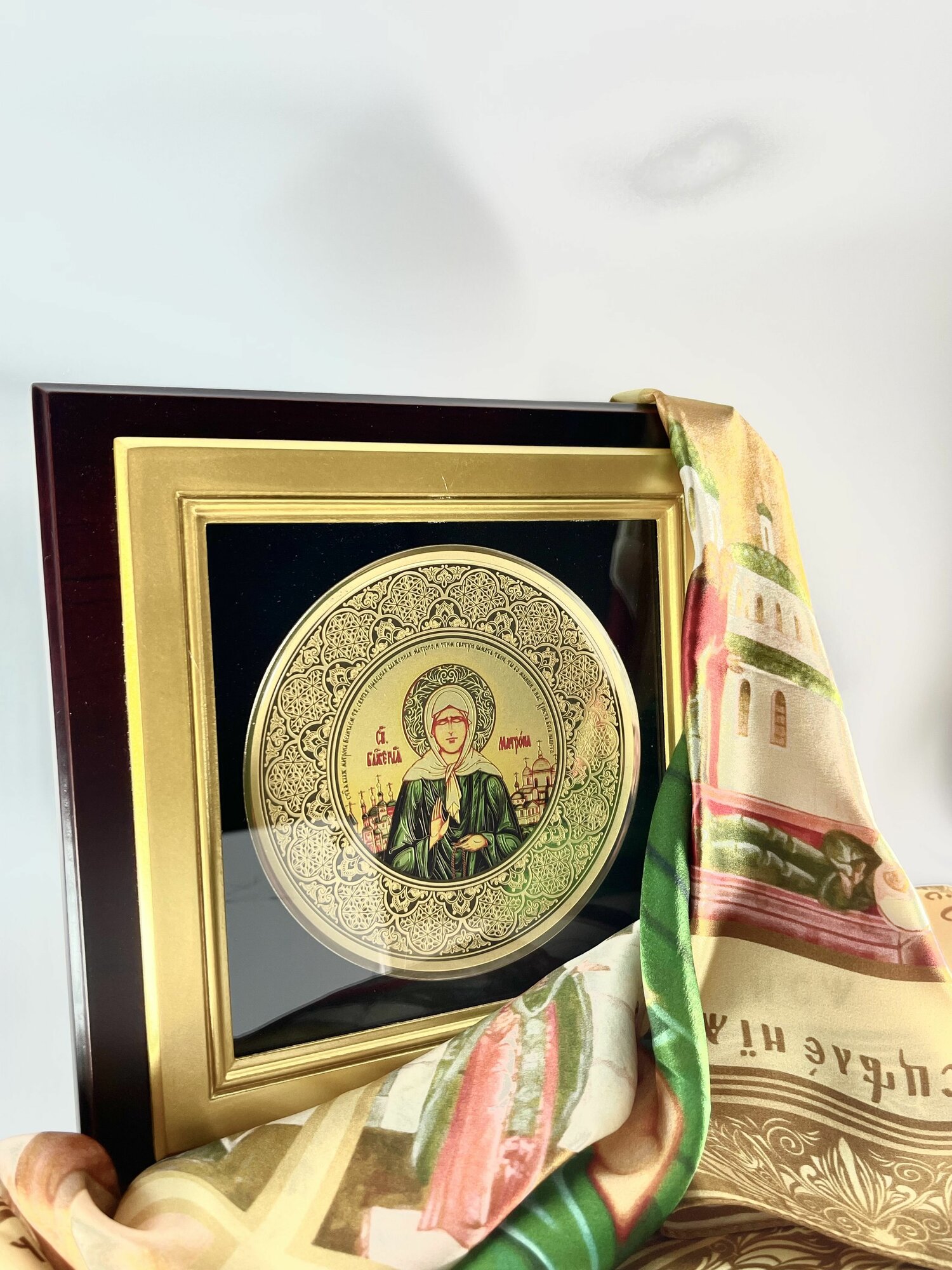 Набор: Тарелка-икона + шарф "Матрона Московская", подарок на Пасху
