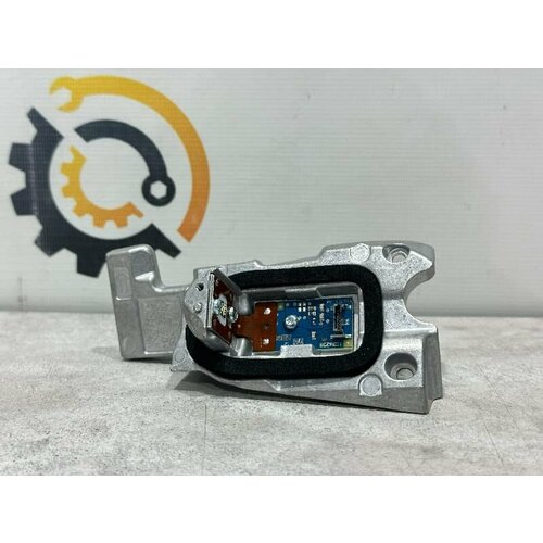 Светодиодный модуль освещения поворота правый BMW 5-Series F10 F11 F18 F07 63117352478 10800₽