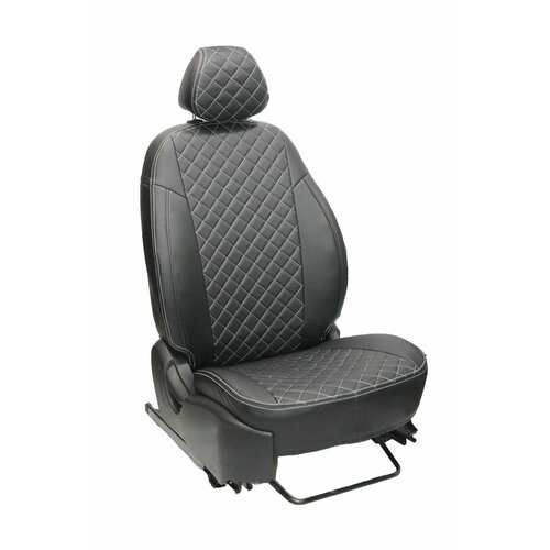 Чехлы для автомобильных сидений комплект GreenLine на нива шевроле (2016-н. в.) / Нива Тревел (2020-н. в.) авточехлы модельные экокожа, черный ромб белая нить
