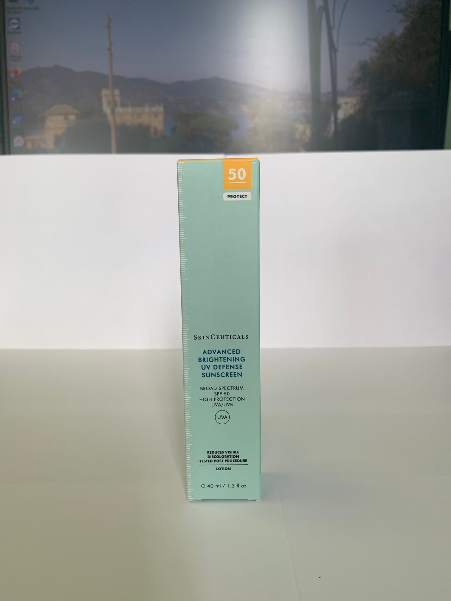 SkinCeuticals крем Brightening UV Defense SPF 50, 40 мл