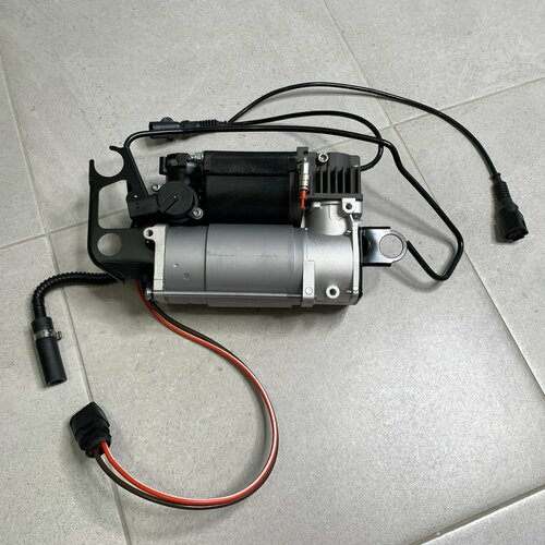 Компрессор пневмоподвески для автомобилей VW Touareg GP Porsche Cayenne 955 957 25900₽