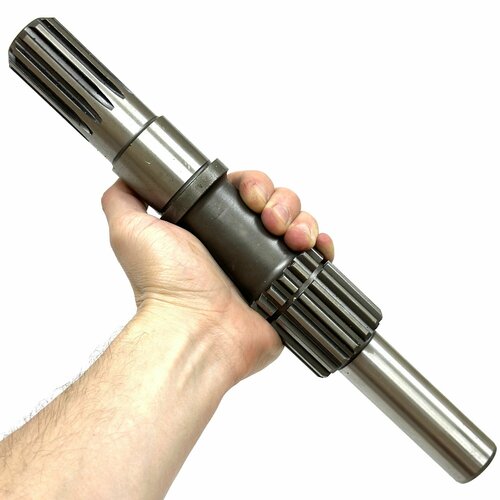 Вал МТЗ-82 привода ВОМ ведомый 70-1601021-Б