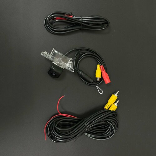 Камера заднего вида Honda Accord 8 2000₽