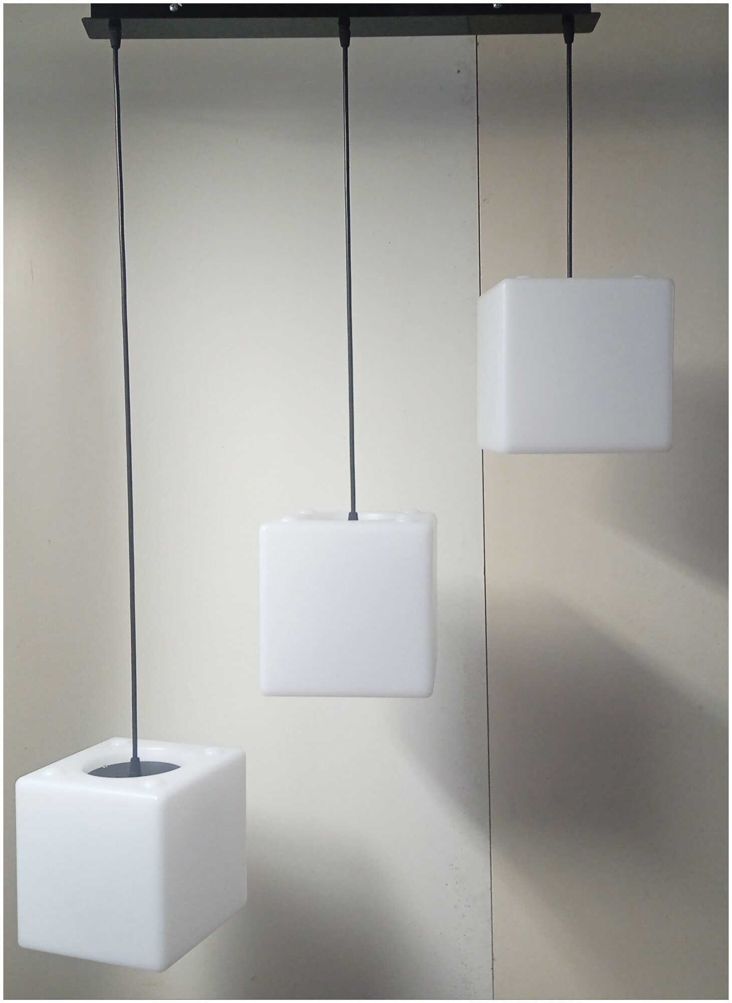 Подвесной светодиодный светильник "Three cubes", серия D20