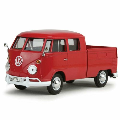 Машинка коллекционная Volkswagen Type 2 (T1) - Double Cab Pickup Motormax масштаб 1:24