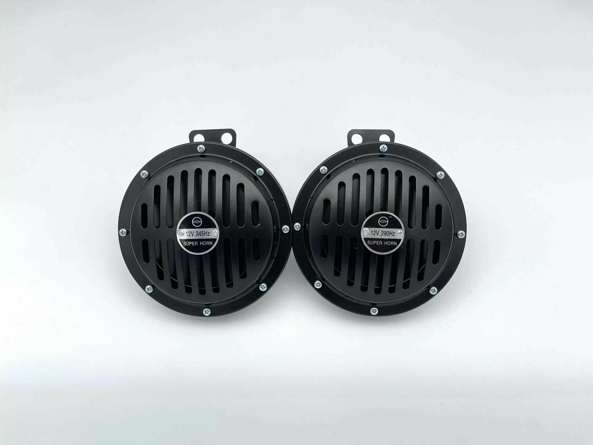 фото Автомобильные двухтональные электрические сигналы Super Horn Bosch (Бош), черные, 290-345Hz, 2шт