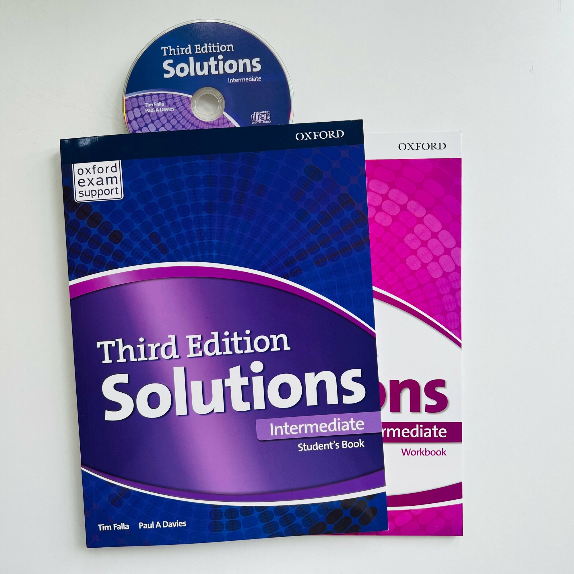 Solutions Intermediate. Комплект: Учебник + тетрадь + CD (3 издание)