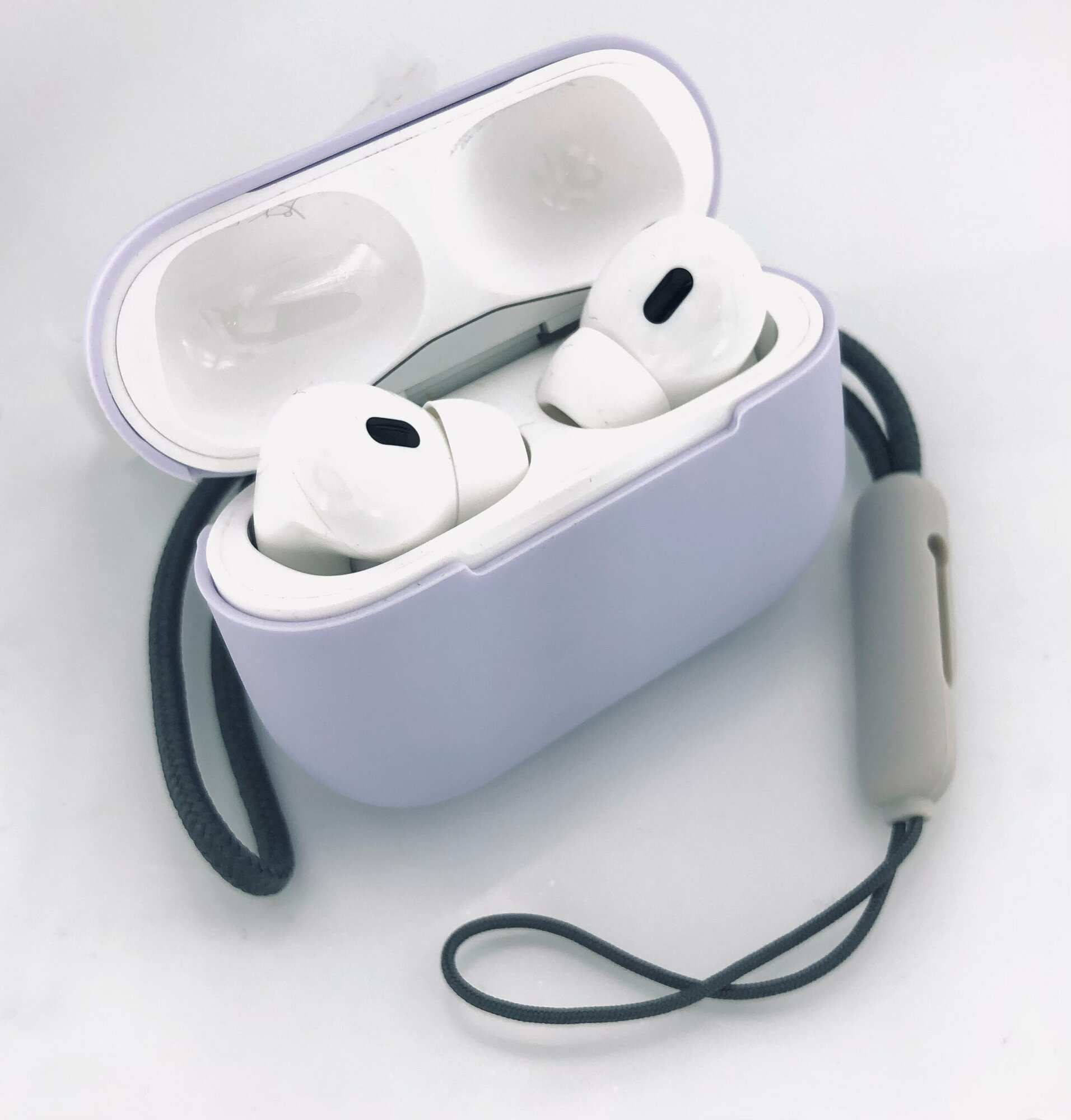 Силиконовый чехол для AirPods Pro 2 с ремешком ультратонкий lilac