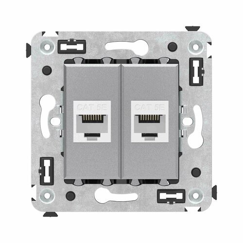 DKC Avanti Компьютерная розетка RJ-45 без шторки в стену, кат.5е двойная, Закаленная сталь, DKC, арт.4404664 розетка компьютерная dkc 4402394 rj 45 в стену кат 6 двойнаяэкранированная черный квадрат avanti