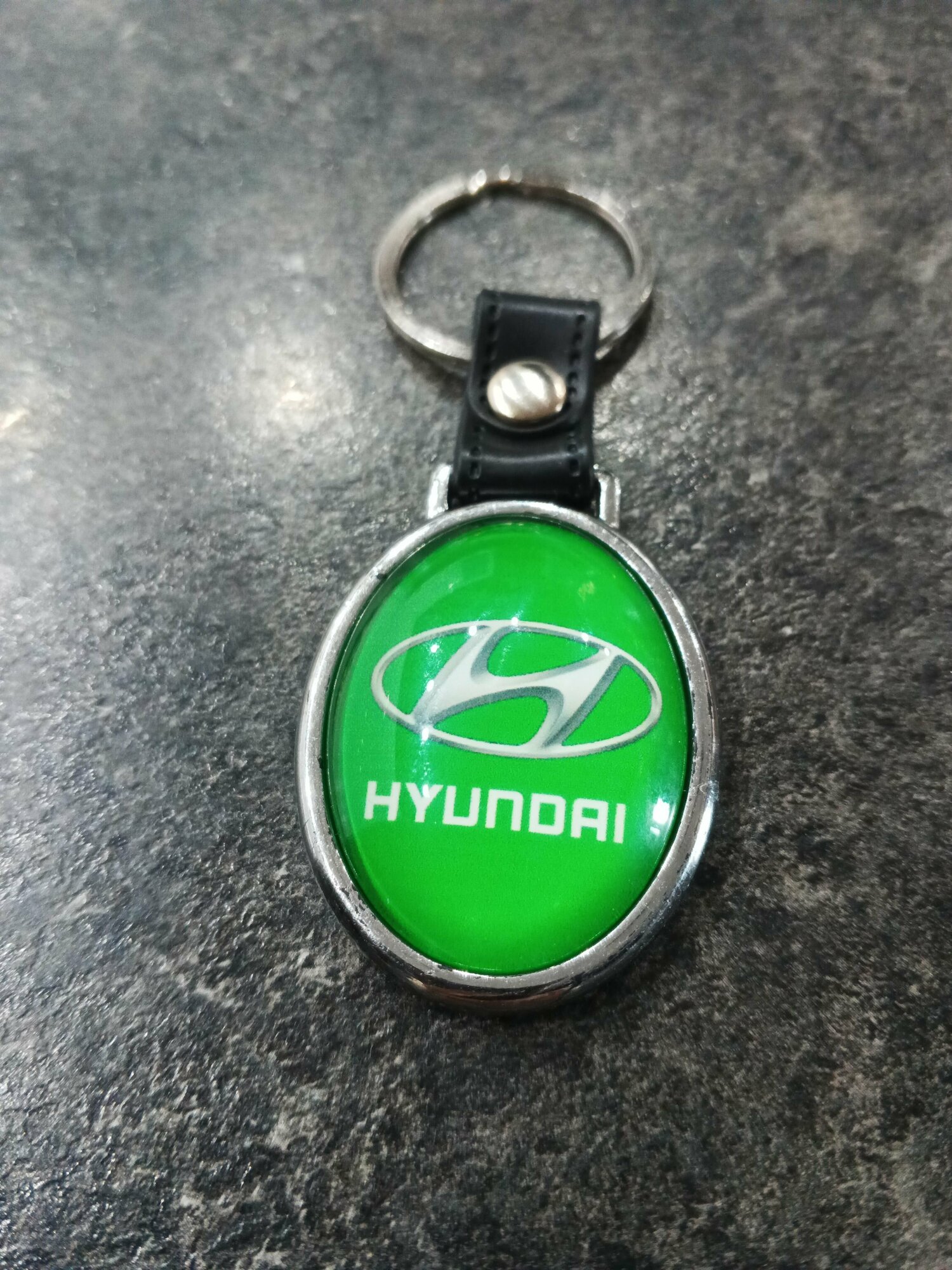 Брелок автомобильный Hyundai