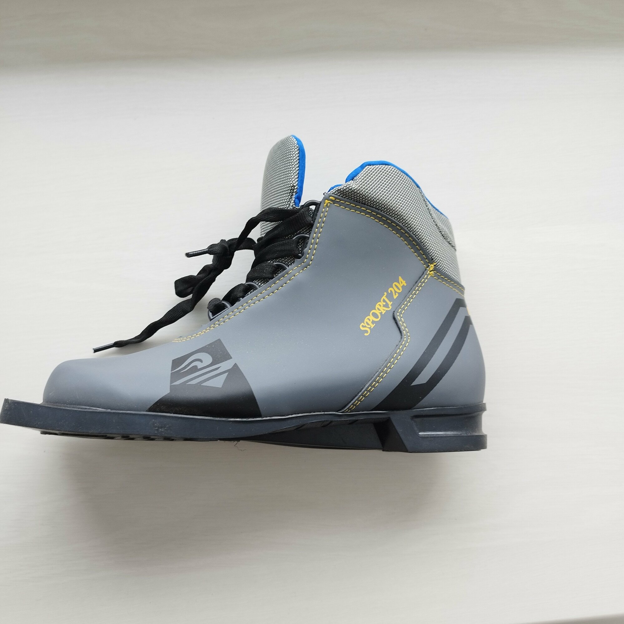 Ботинки лыжные ISG размер 37