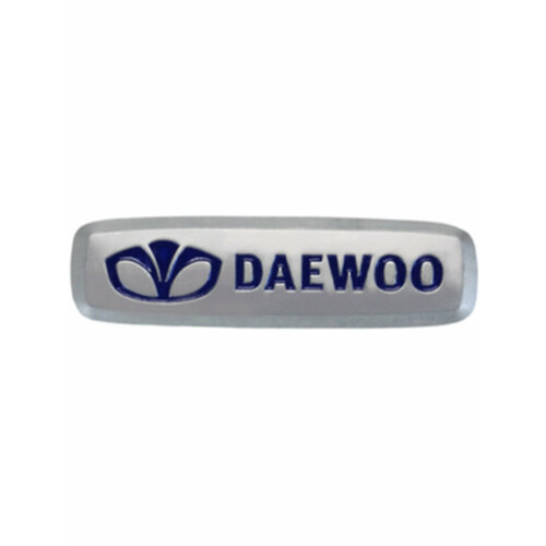 Комплект шильдиков металлических с эмблемой авто "DAEWOO" и 4 винтовыми креплениями (Пара)