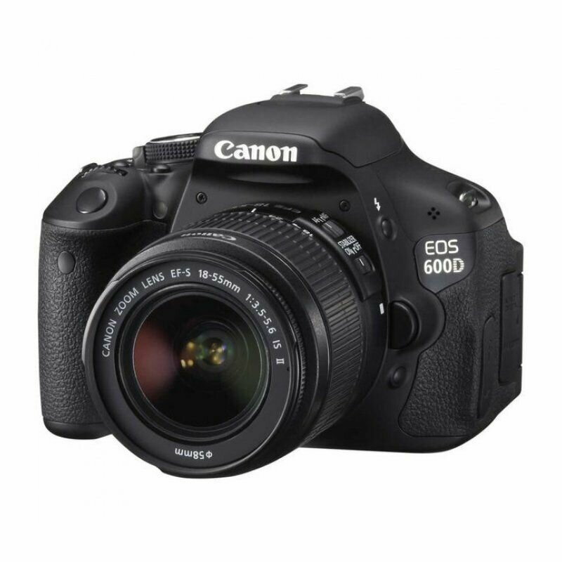 Зеркальный фотоаппарат Canon EOS 600D 18-55mm IS II