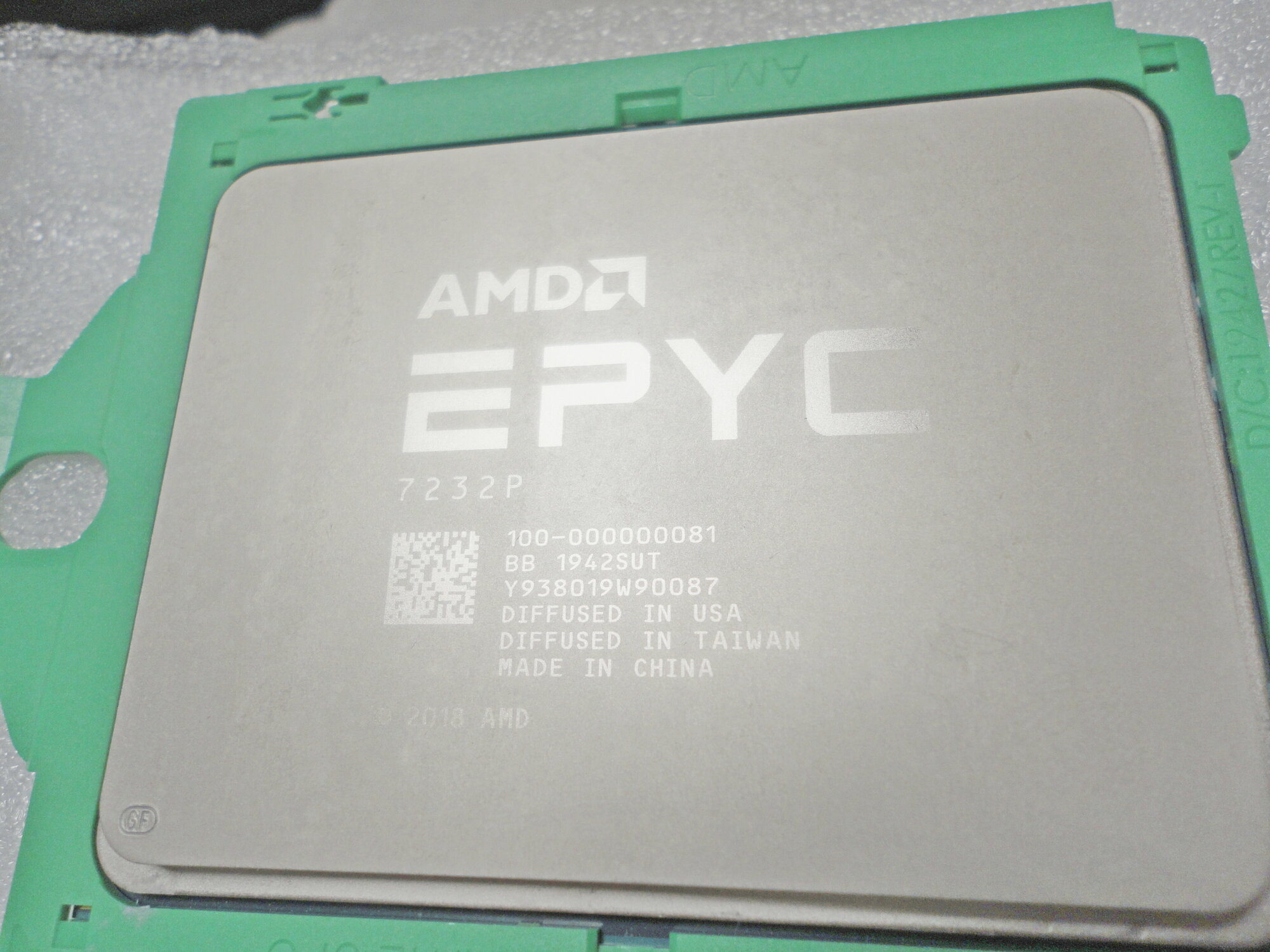 Процессор AMD EPYC 7232P OEM 3.1 GHz,8core,4+32Mb,120W Socket SP3 100-000000081