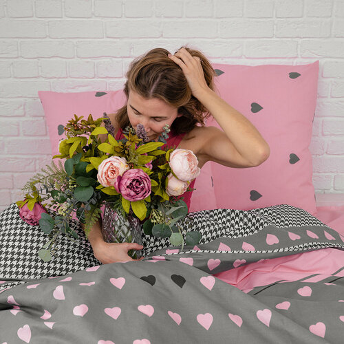 розовый, серый, розовый