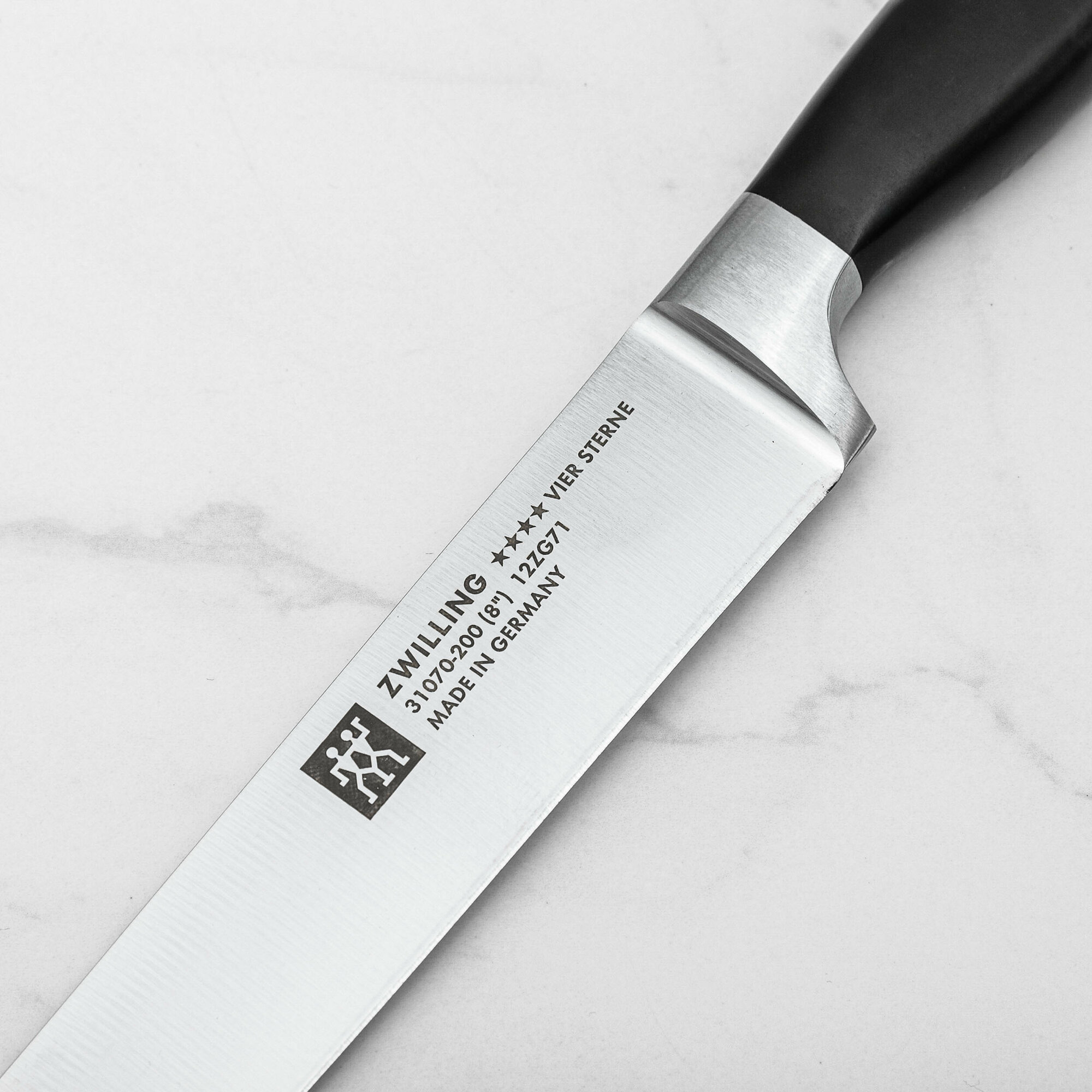 Нож для нарезки 20 см Zwilling Four Star - фото №3