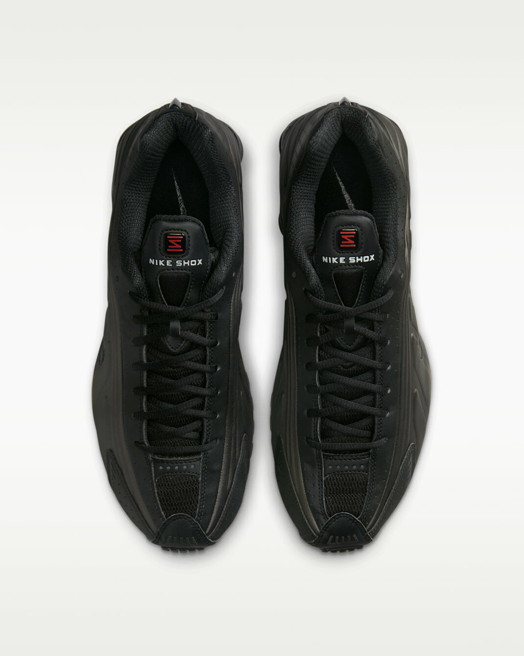 Кроссовки NIKE Shox R4, размер 11.5 US, черный — фото 1