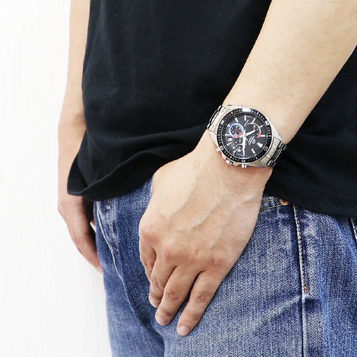 Наручные часы CASIO Edifice, серебряный, черный — фото 1