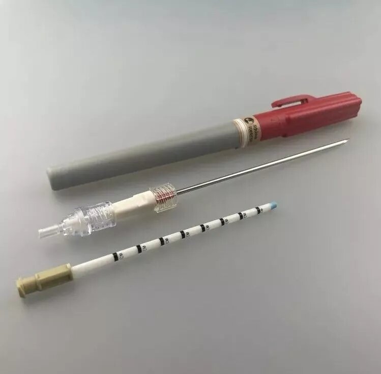 фото Медицинская тактическая стерильная декомпрессионная игла