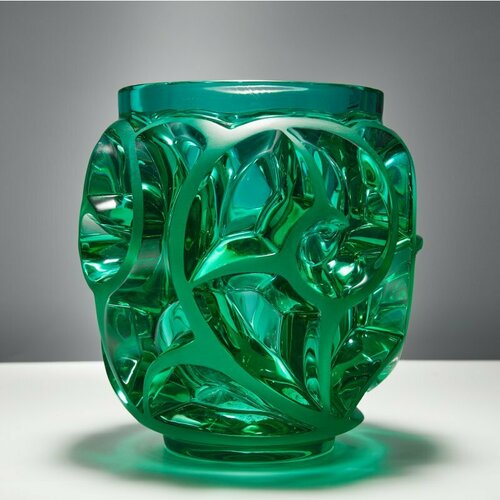 Хрустальная ваза ручной работы Tourbillons No.3818 Lalique
